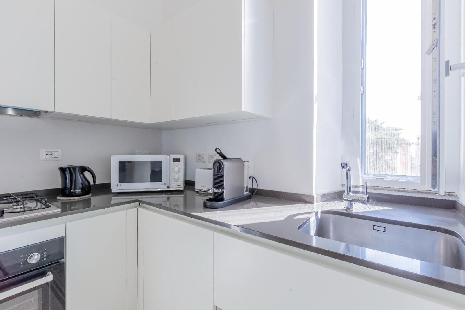 Aqua Claudia And Anio Novus Apartments Рим Экстерьер фото