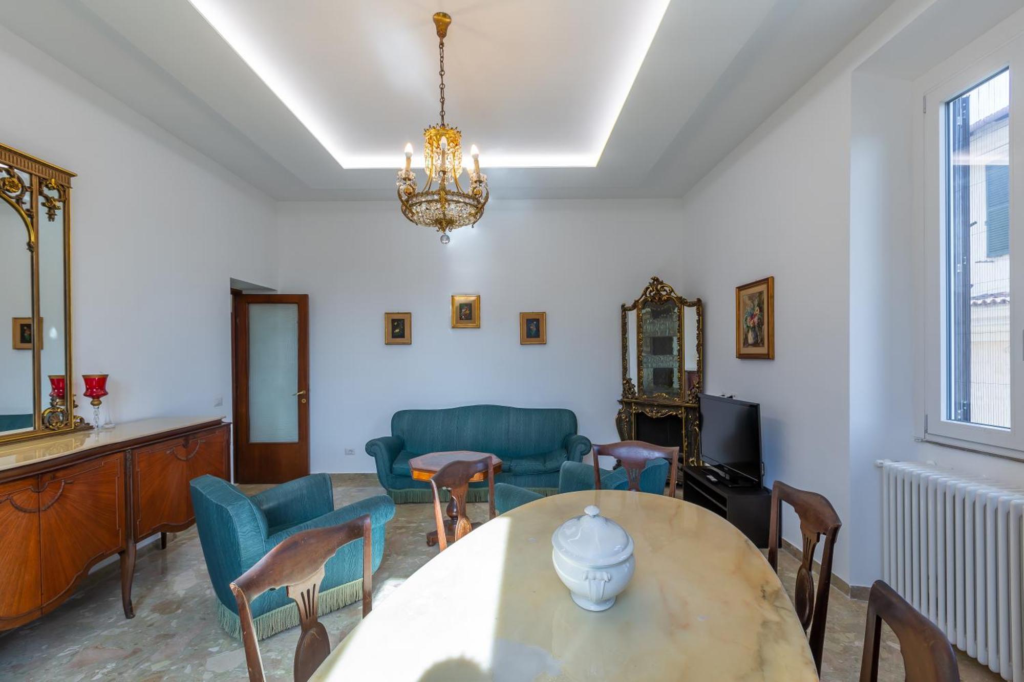 Aqua Claudia And Anio Novus Apartments Рим Экстерьер фото